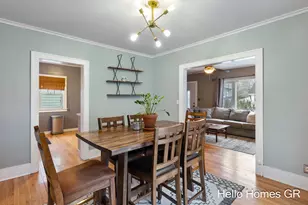 450 Kenwood Street NE, Grand Rapids, MI 49505 - Photo 10