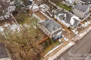 743 Garfield Ave NW, Grand Rapids, MI 49504 - Photo 40