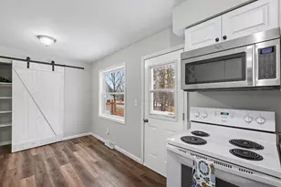 582 W Tuttle Rd, Ionia, MI 48846 - Photo 8