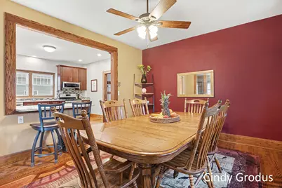 49 W Main Avenue, Zeeland, MI 49464 - Photo 12