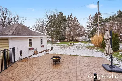 49 W Main Avenue, Zeeland, MI 49464 - Photo 44