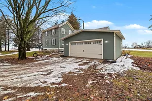 10726 Chase Rd, Montague, MI 49437 - Photo 4