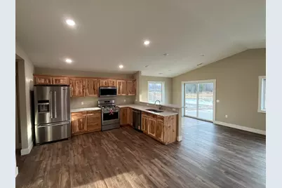 280 Tenth Street, Lakeview, MI 48850 - Photo 4