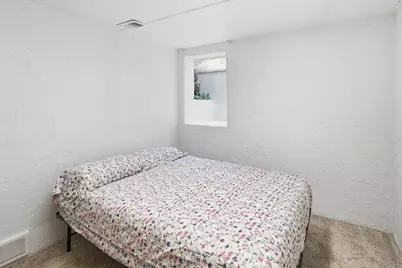 804 E High Street, Greenville, MI 48838 - Photo 16