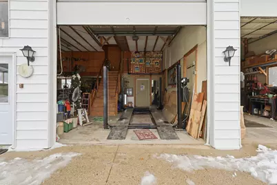 804 E High Street, Greenville, MI 48838 - Photo 4
