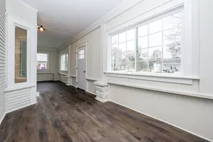 575 Cass St, Benton Harbor, MI 49022 - Photo 4