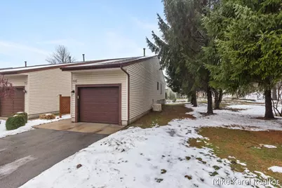 3544 Golfside Drive, Hudsonville, MI 49426 - Photo 2