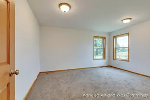 902 N York St, Belding, MI 48809 - Photo 18