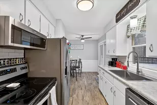 1950 Garret Dr NE, Grand Rapids, MI 49525 - Photo 12