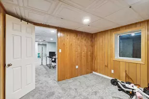 1950 Garret Dr NE, Grand Rapids, MI 49525 - Photo 30