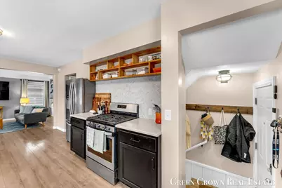 318 Wesley Street SE, Wyoming, MI 49548 - Photo 6