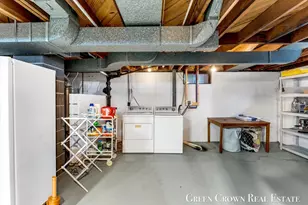 318 Wesley St SE, Wyoming, MI 49548 - Photo 30