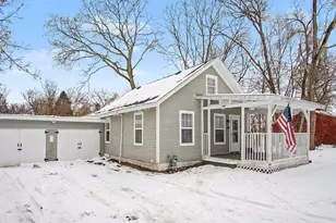 516 Catherine St, Otsego, MI 49078 - Photo 1