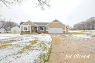 7348 17 Mile Rd NE, Cedar Springs, MI 49319 - Photo 2