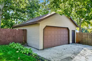 105 6 Mile Rd NE, Comstock Park, MI 49321 - Photo 20