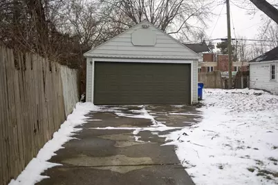 5273 Hillcrest Street, Grosse Pointe, MI 48236 - Photo 30