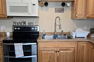 4221 Mockingbird Cir, Farwell, MI 48622 - Photo 10