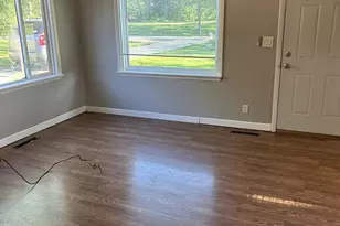 161 Ludwig Ave, Battle Creek, MI 49037 - Photo 4