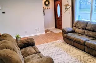 220 S Division St, Zeeland, MI 49464 - Photo 22