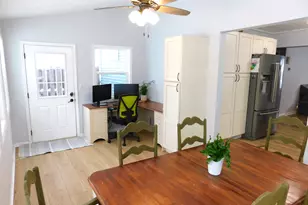 220 S Division St, Zeeland, MI 49464 - Photo 14