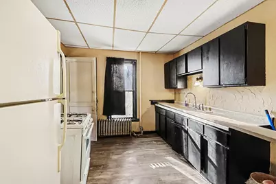 180 Calhoun Street, Battle Creek, MI 49017 - Photo 4