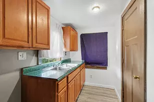 180 Calhoun St, Battle Creek, MI 49017 - Photo 14