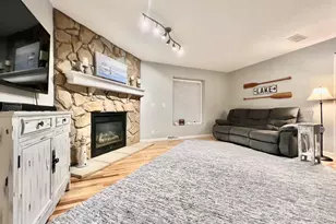 3389 Mary Ann Dr, Hillsdale, MI 49242 - Photo 40