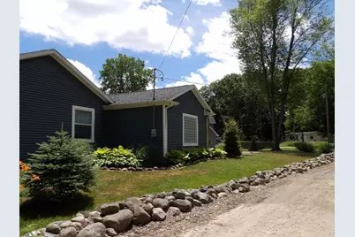 3389 Mary Ann Drive, Hillsdale, MI 49242 - Photo 12