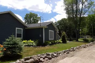 3389 Mary Ann Dr, Hillsdale, MI 49242 - Photo 12