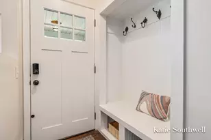 2610 Albert Dr SE, Grand Rapids, MI 49506 - Photo 4