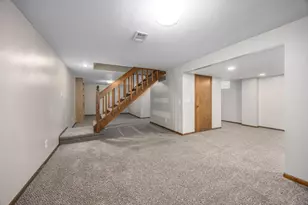 4654 Terry Dr SE, Grand Rapids, MI 49512 - Photo 16