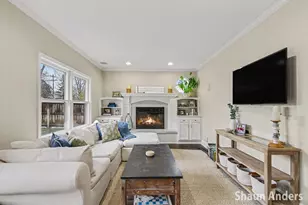 2603 Berwyck Rd SE, Grand Rapids, MI 49506 - Photo 2