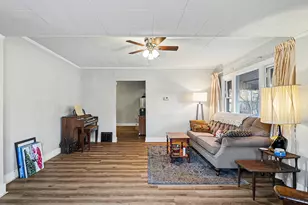 304 Vass Ave, Battle Creek, MI 49014 - Photo 4