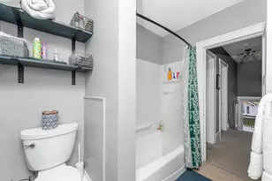 420 Montrose Ave, Kalamazoo, MI 49001 - Photo 16