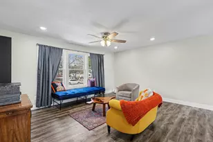 3962 Taylor St, Norton Shores, MI 49444 - Photo 4