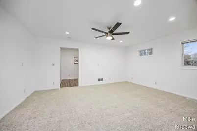 3759 40th Street SW, Grandville, MI 49418 - Photo 18