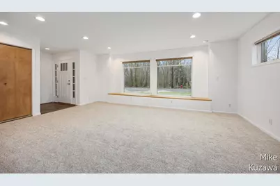 3759 40th Street SW, Grandville, MI 49418 - Photo 6