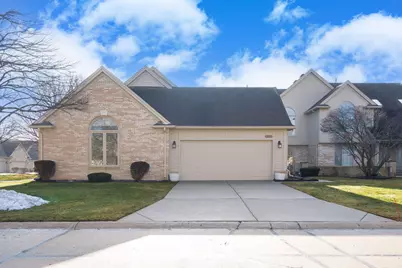 16852 Coral Lane #158, Macomb, MI 48042 - Photo 2