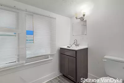 1537 Broadway Avenue NW, Grand Rapids, MI 49504 - Photo 28