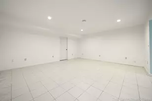 975 Songbird Ln, Holland, MI 49423 - Photo 32