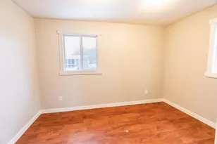 57383 Kingdon Dr, Mattawan, MI 49071 - Photo 12