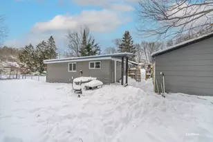 1942 Orchard St, Marquette, MI 49855 - Photo 32