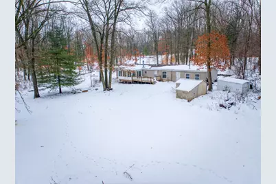 1041 S Poplar Avenue, White Cloud, MI 49349 - Photo 24