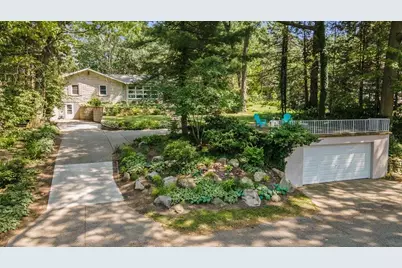 17708 Oakwood Drive, Spring Lake, MI 49456 - Photo 2