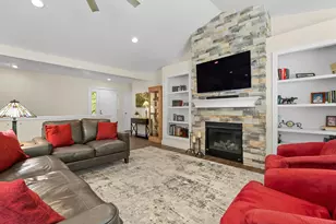 2214 Hunters Pond, Kalamazoo, MI 49048 - Photo 6