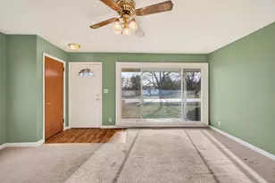 430 Peacock Walk, Jackson, MI 49202 - Photo 8