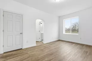 3295 Rochester St, Detroit, MI 48206 - Photo 4