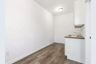 3295 Rochester Street #3, Detroit, MI 48206 - Photo 6