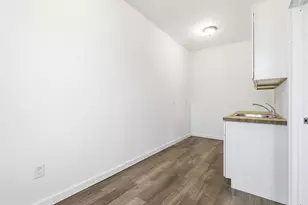 3295 Rochester St, Detroit, MI 48206 - Photo 6