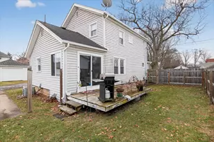 907 Sixth St, Jackson, MI 49203 - Photo 14